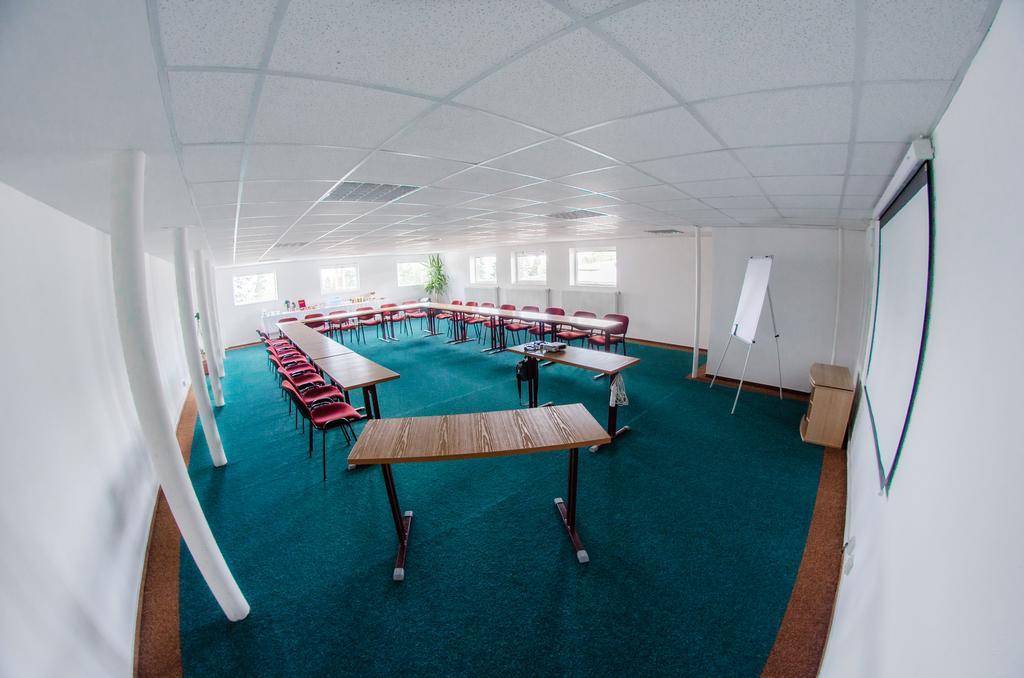 Hotel Sachticka Banska Bystrica Bagian luar foto