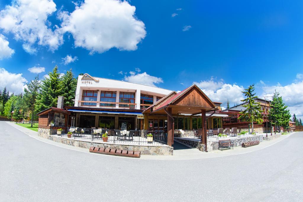Hotel Sachticka Banska Bystrica Bagian luar foto